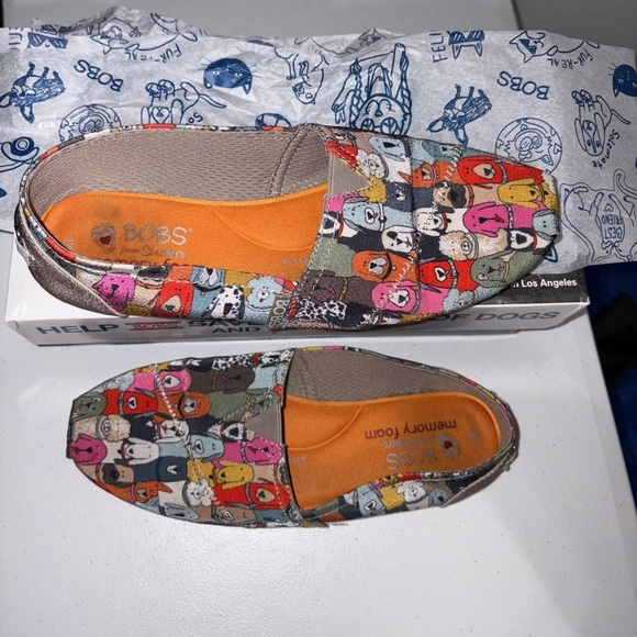BOBS SKECHERS Women’s Plush Wag Canvas Party Flat Sz 9 Multi Dog Print - Picture 6 of 9